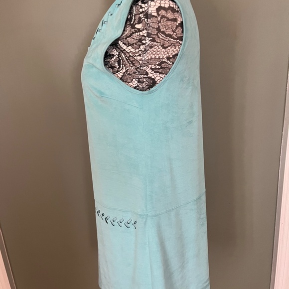 XTRAORDINARY WOMEN'S TUNIC SLEEVLESS TUNIC - Picture 3 of 6